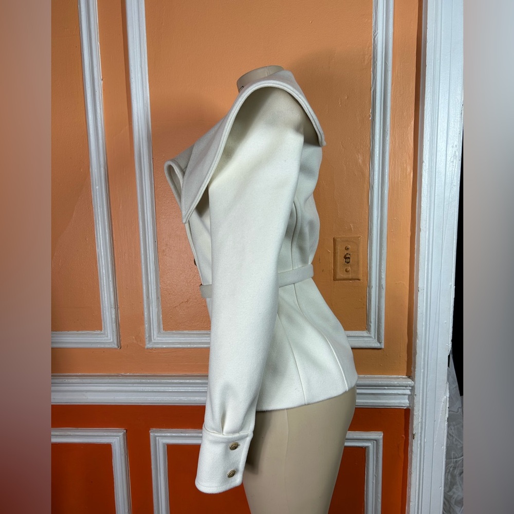 Balmain
belted wool jacket - Picture 7 of 15